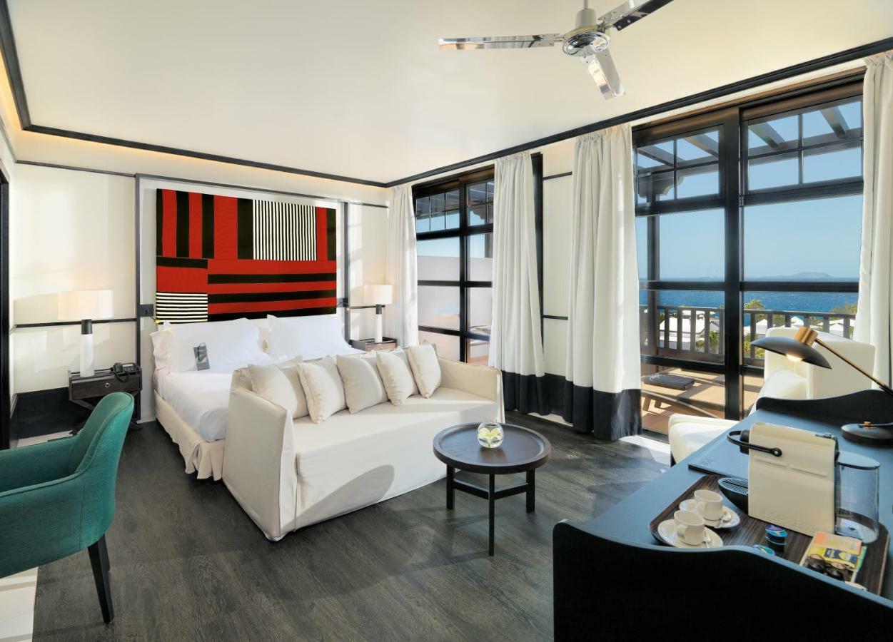 Отель H10 Rubicon Horizons Collection (Adults Only) Коста Бланка Экстерьер фото A room at the hotel
